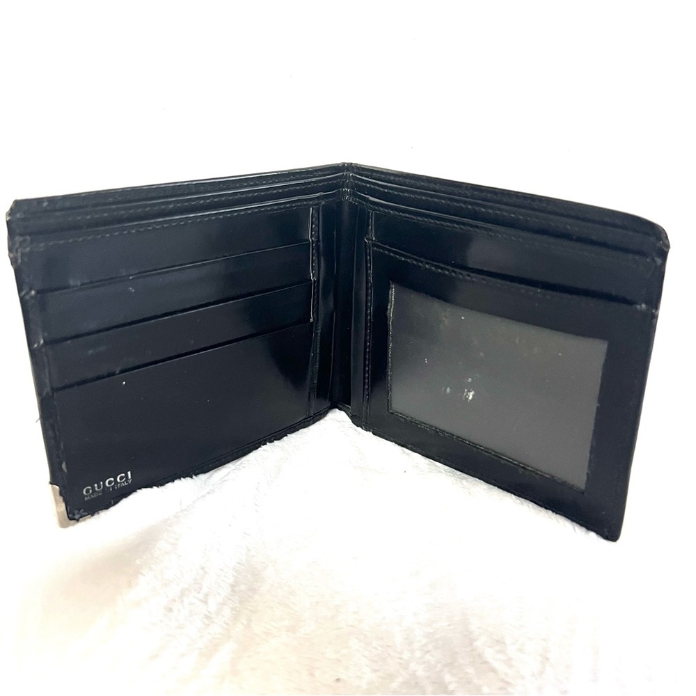 AUTHENTIC GUCCI ITALIAN MADE SIGNATURE QUALITY LEATHER BIFOLD WALLET